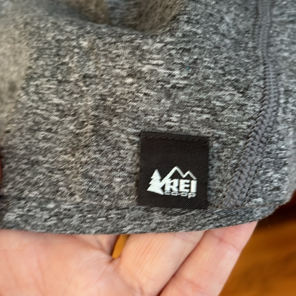 Rei Lightweight Quarter Zip Pullover Athletic Top - image 4